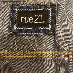 Rue21 Blue Denim Jeans with Classic Indigo Hue and Quality Stitching